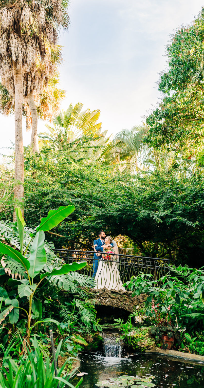 Tropical Florida Outdoor Garden Wedding Portrait | St. Petersburg Wedding Venue Sunken Gardens