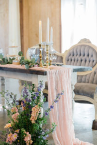 Vintage Wedding Love Seat | Wedding Ceremony Seating | Covington Farms