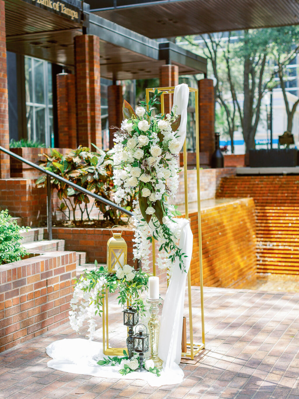 Gold Wedding Décor with White Floral Details and Greenery | South Florida Wedding Venue Hilton Downtown Tampa | Gabro Event Services