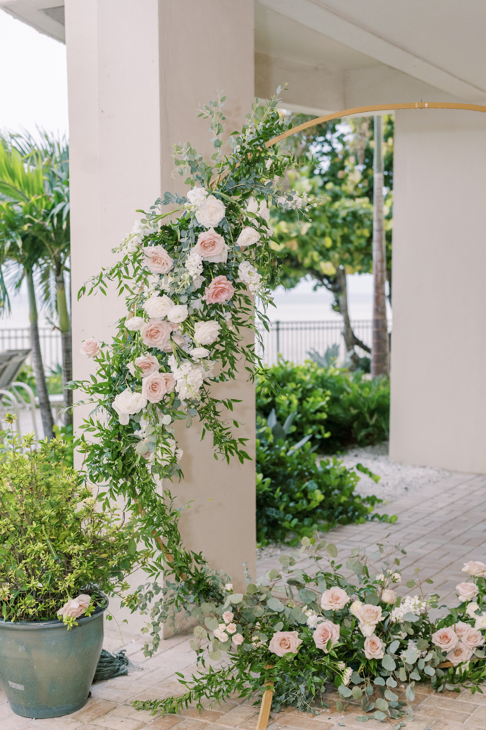 Blush Roses and White Ranunculus Floral Design Wedding Décor | Tampa Florida Wedding Planner MDP Events Planning