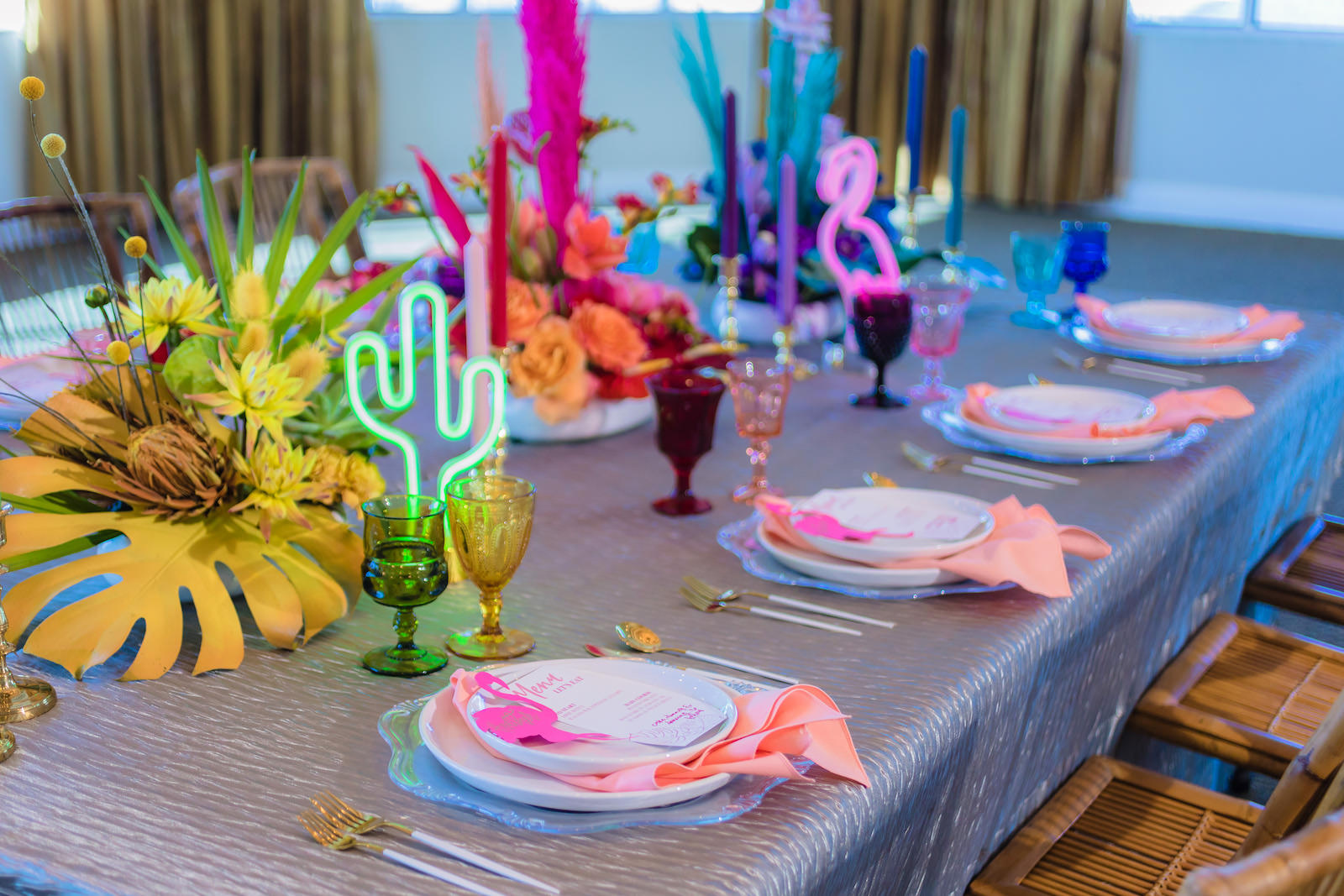 Bright and Funky Tropical Wedding Tablescape | St. Petersburg Event Planner | Wilder Mind Events