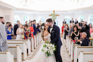 Bride and Groom First Kiss at the Alter | Harborside Chapel Tampa Wedding Venue | Lifelong Photography