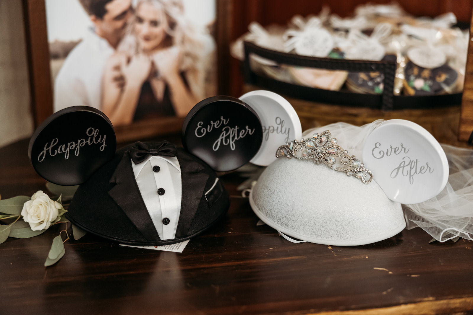 Micky and Minnie Mouse Ears | Disney Wedding Ideas