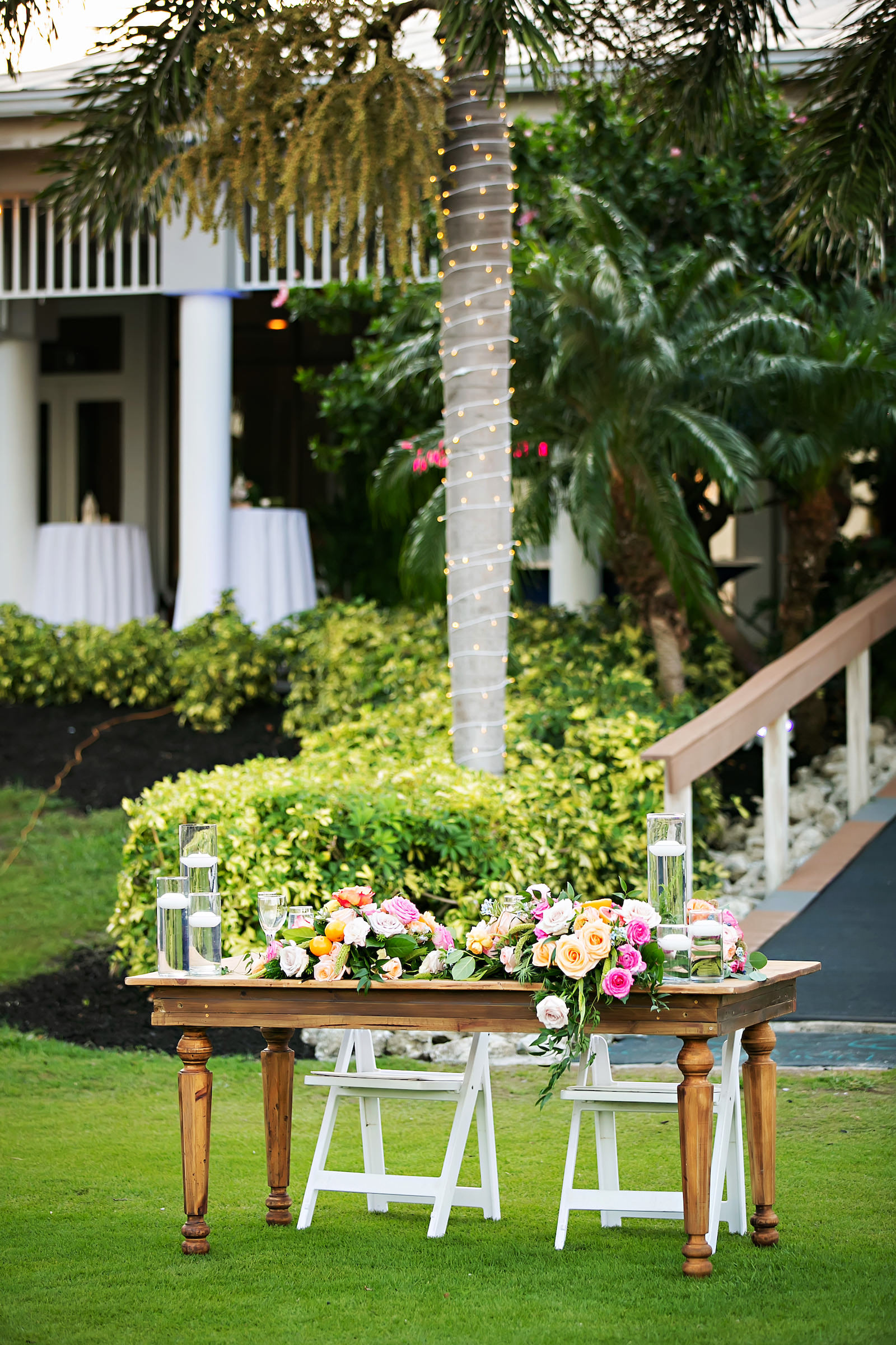 Sweetheart Table in Outdoor Backyard Style Wedding Reception | Florida Wedding Venue Longboat Key Club