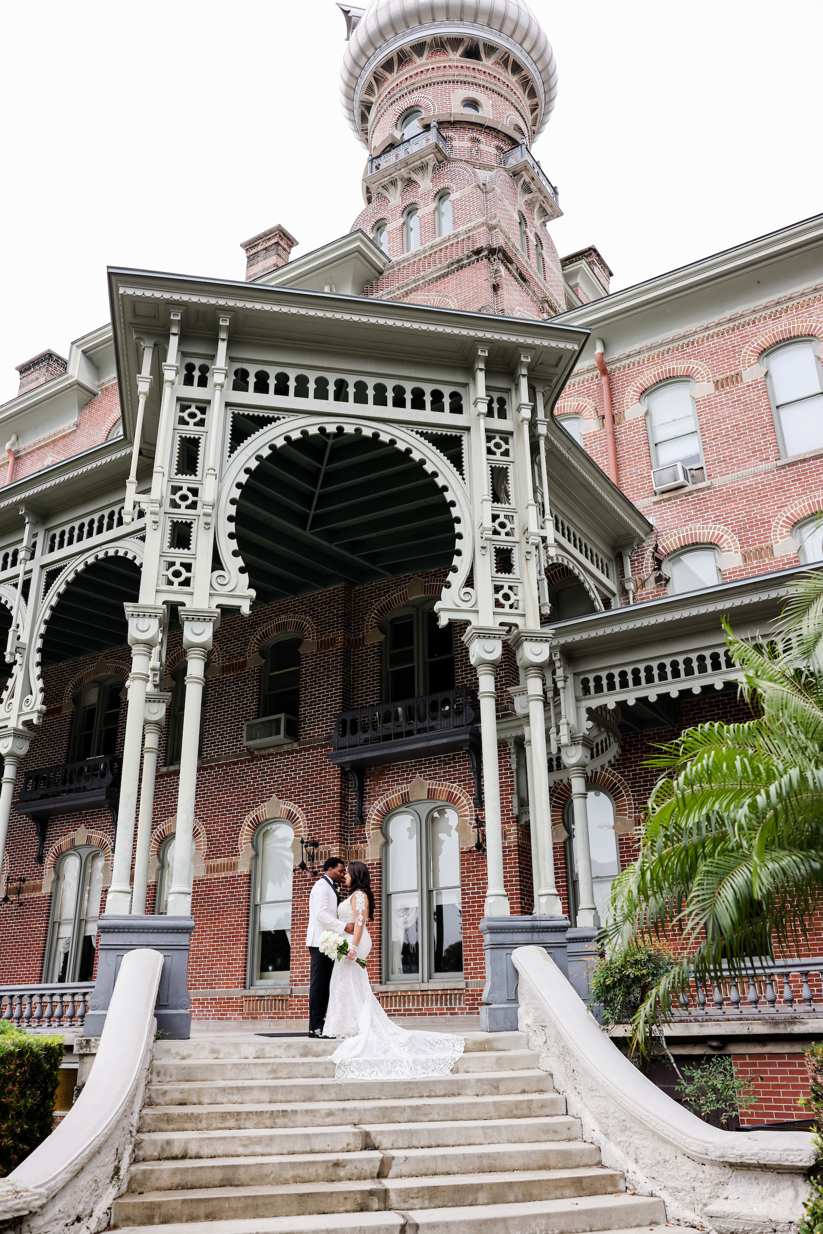 Modern Romantic Glam Bride and Groom | Tampa Bay Wedding Photographer Lifelong Photography Studio | The University of Tampa