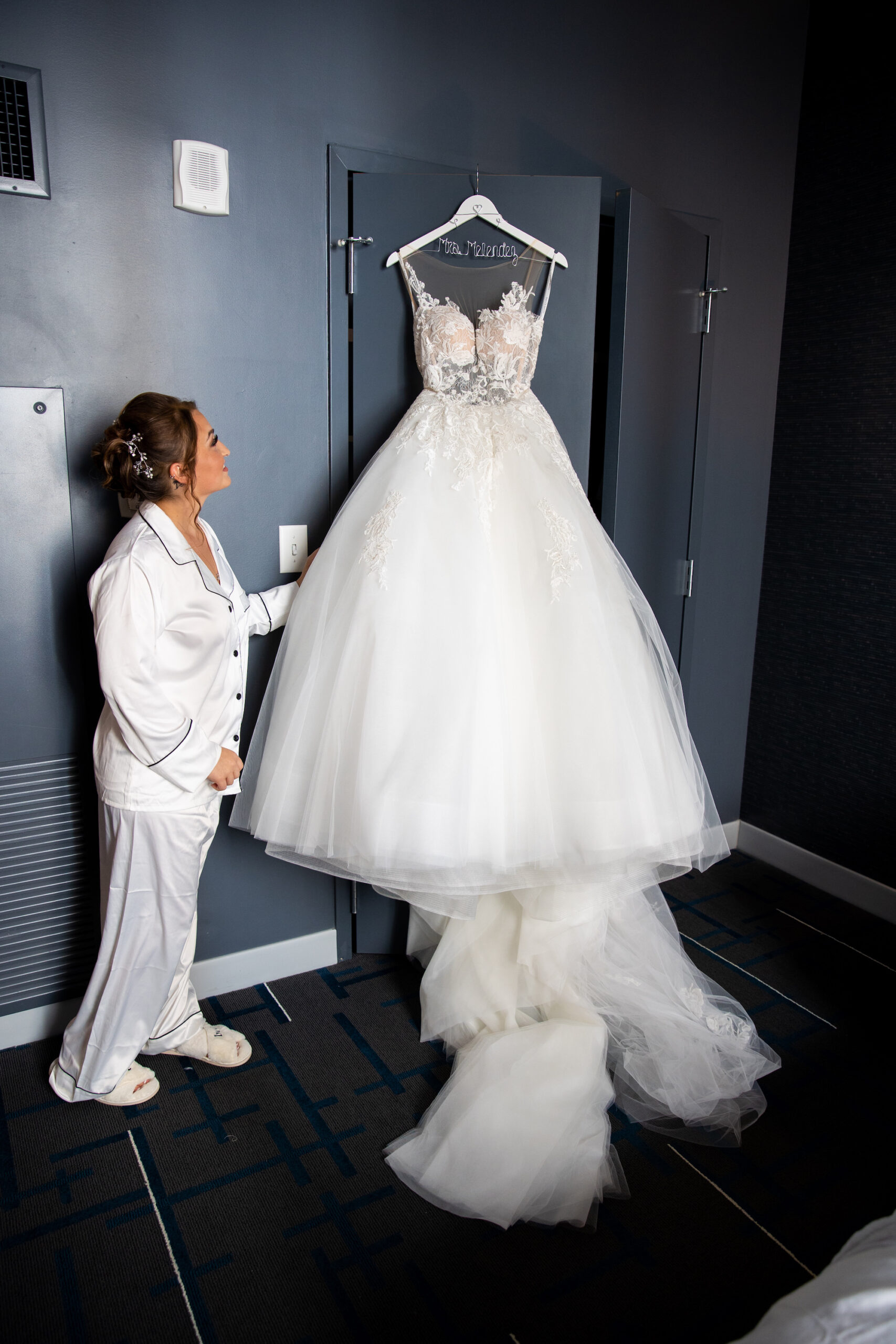Bride Getting Ready with Wedding Dress Portrait | Princess Ballgown with Tulle Skirt and Lace Bodice Detail