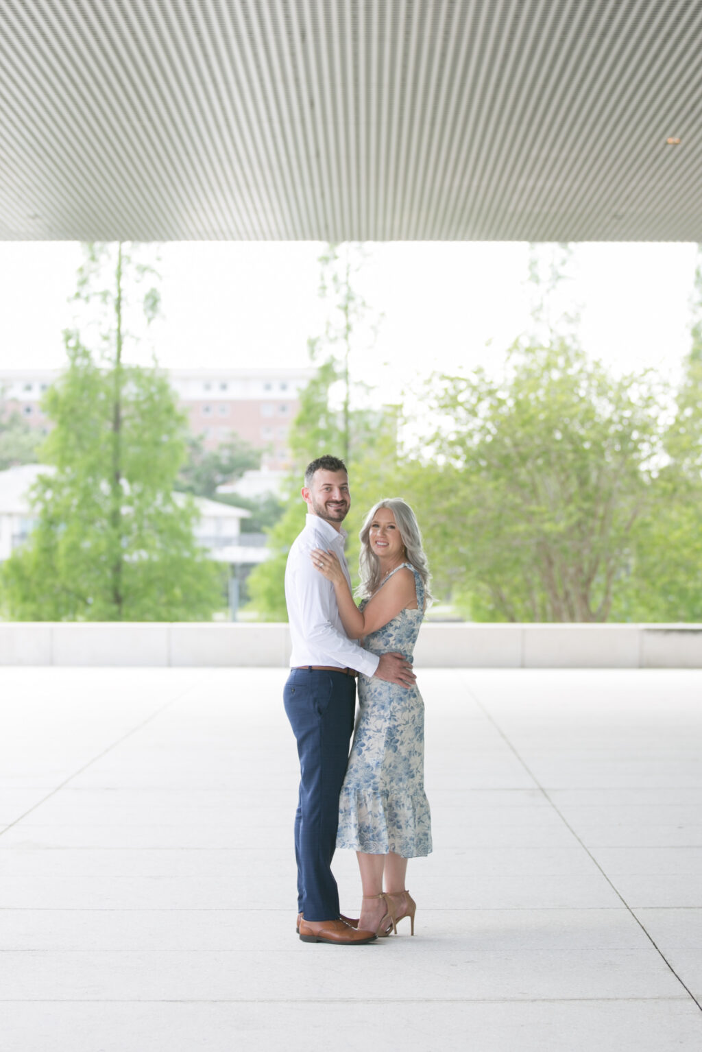 Curtis Hixon Park | Best Places in Tampa Bay for Engagement Photo |  Carrie Wildes Photography