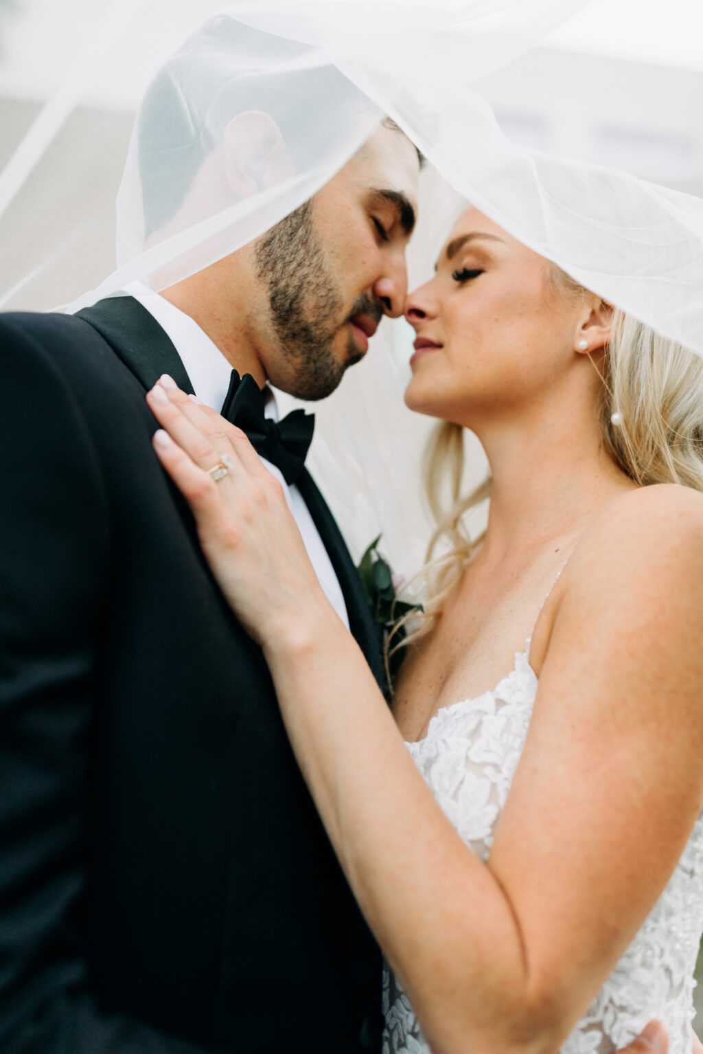 Bride and Groom Veil Wedding Portrait | Tampa Bay Photographer Amber McWhorter Photography | Videographer J&S Media