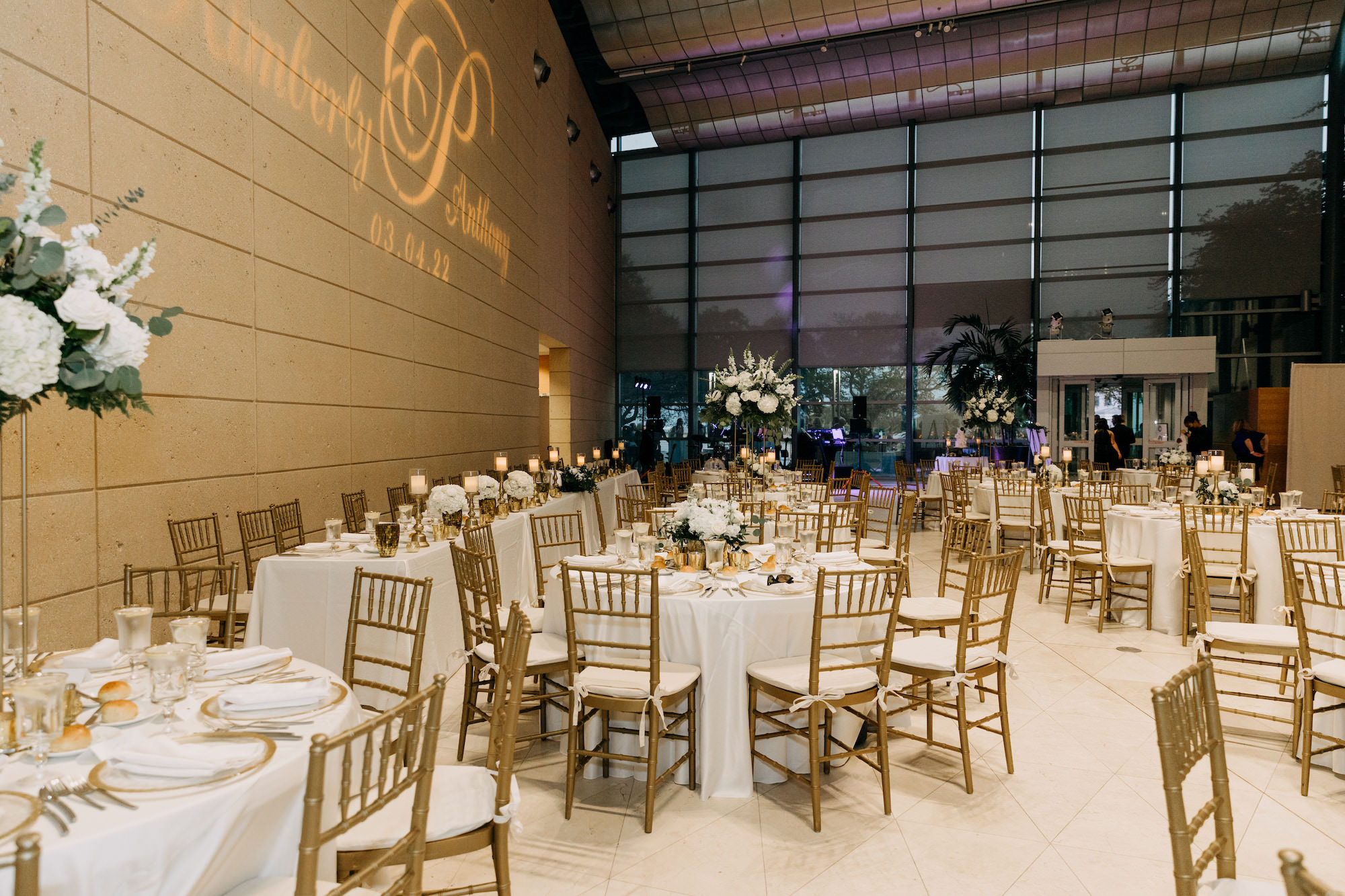 Classic White and Gold Wedding Reception Ideas | Downtown St. Pete Venue Museum of Fine Art