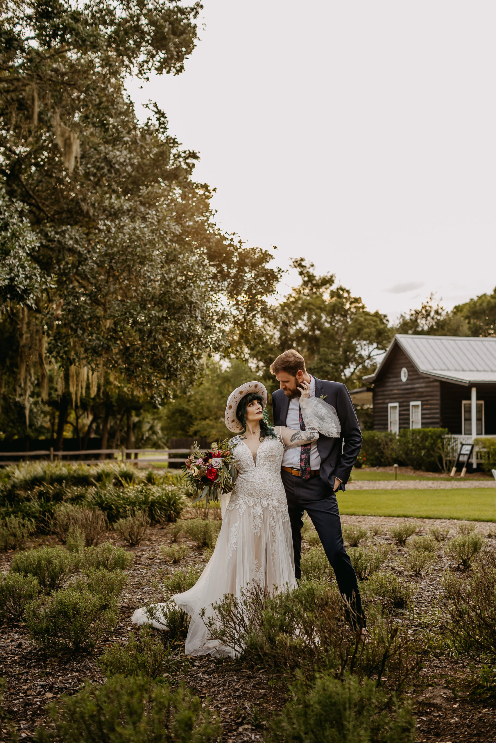 Intimate Outdoor Nature Inspired Bride and Groom Wedding Portrait | Tampa Bay Wedding Venue Cross Creek Ranch