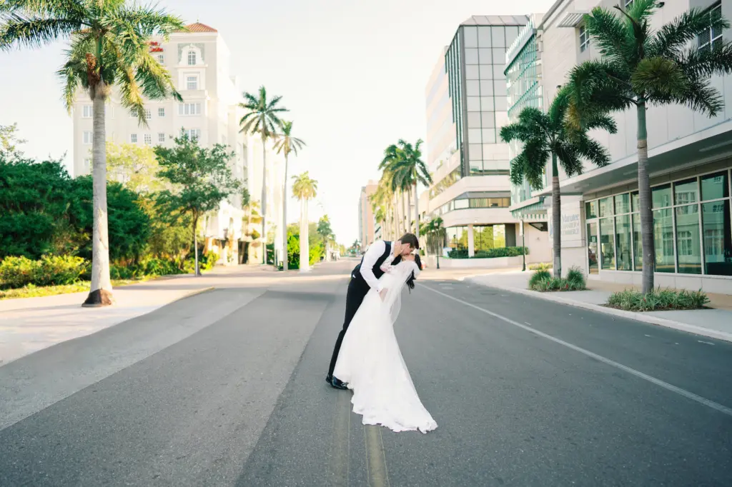Tampa Bay Wedding Photographer | Amber Yonker Photography