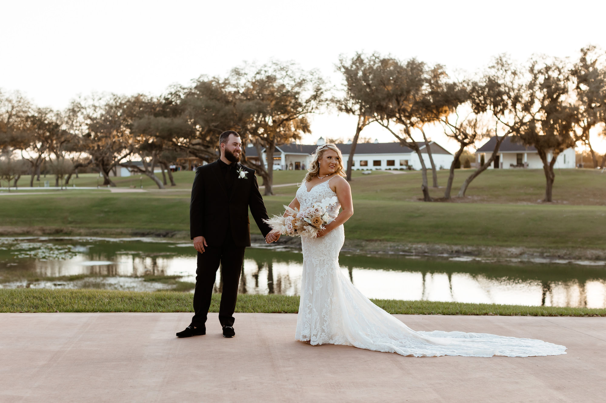 Bride and Groom Wedding Portrait | Tampa Bay Outdoor Wedding Venue Simpson Lakes