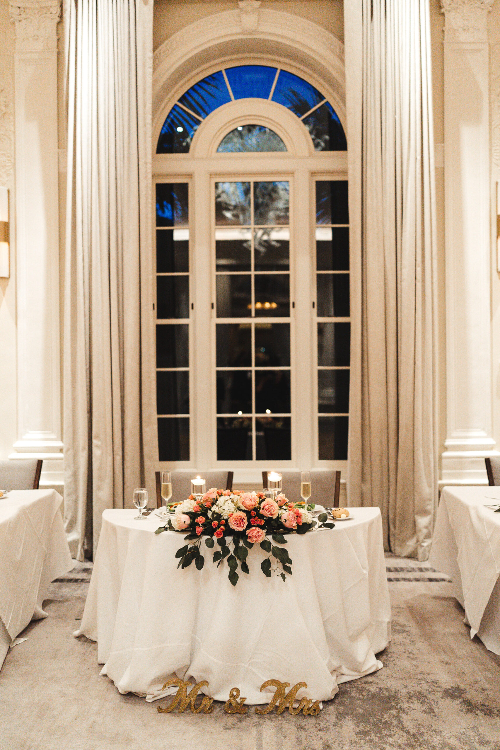 Elegant Wedding Reception Sweetheart Head Table Inspiration