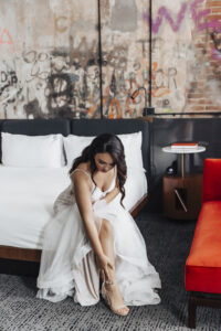 Bride Getting Ready in Modern Hotel Suite | Ybor City Wedding Venue Hotel Haya