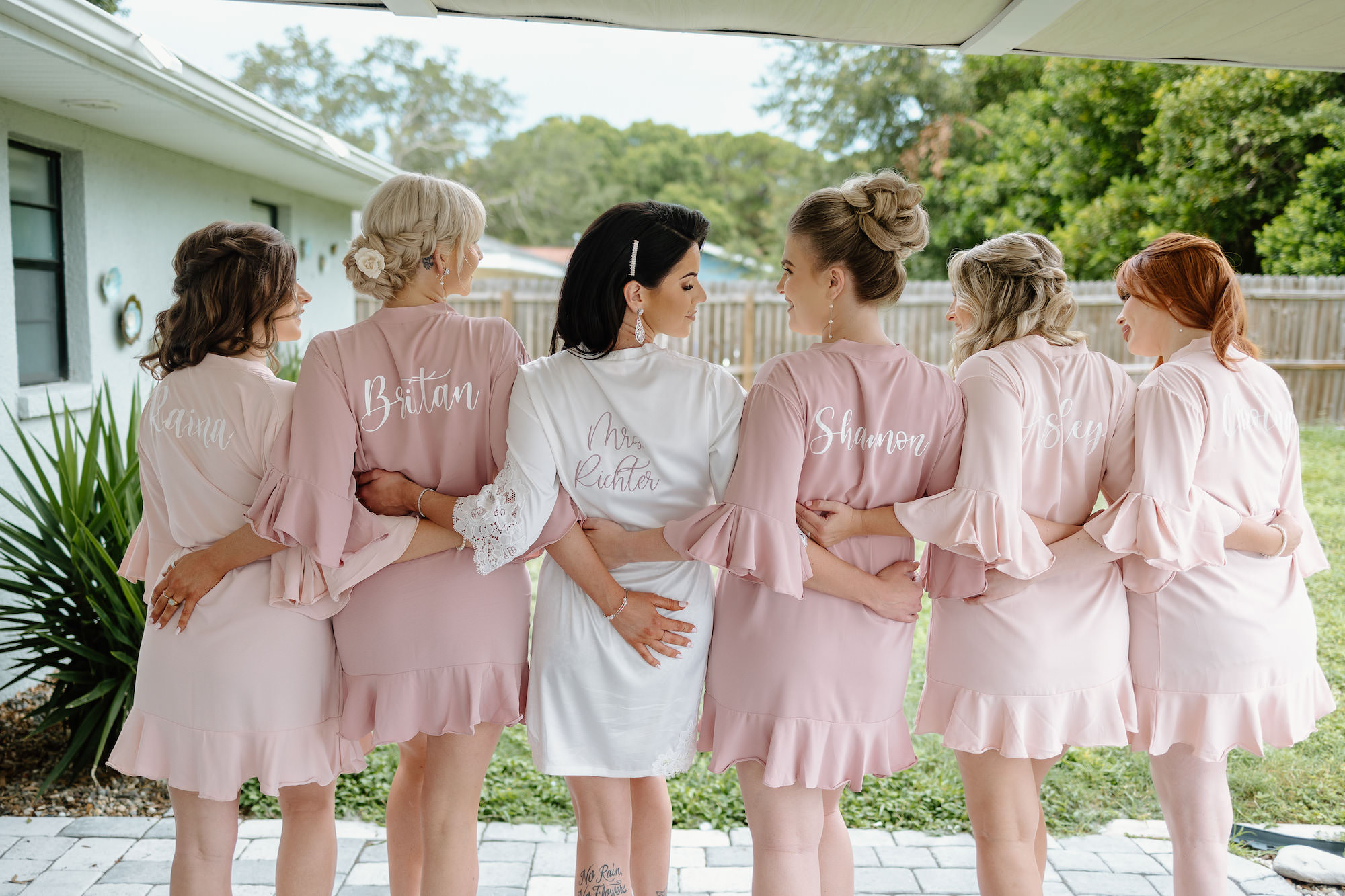 Mauve Dusty Rose Pink Personalized Bride and Bridesmaids Robe Ideas