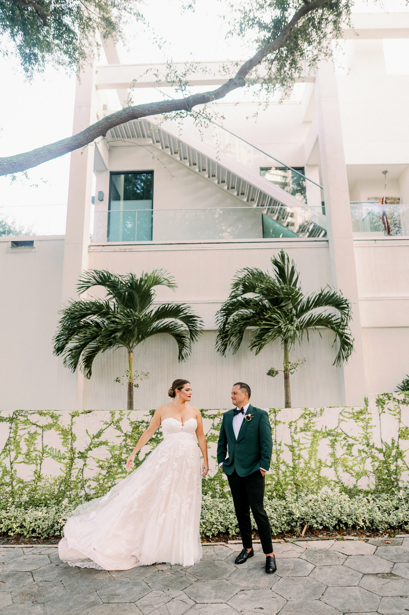 Bride and Groom Wedding Portrait | Downtown St. Pete Wedding Photographers Dewitt for Love Photography