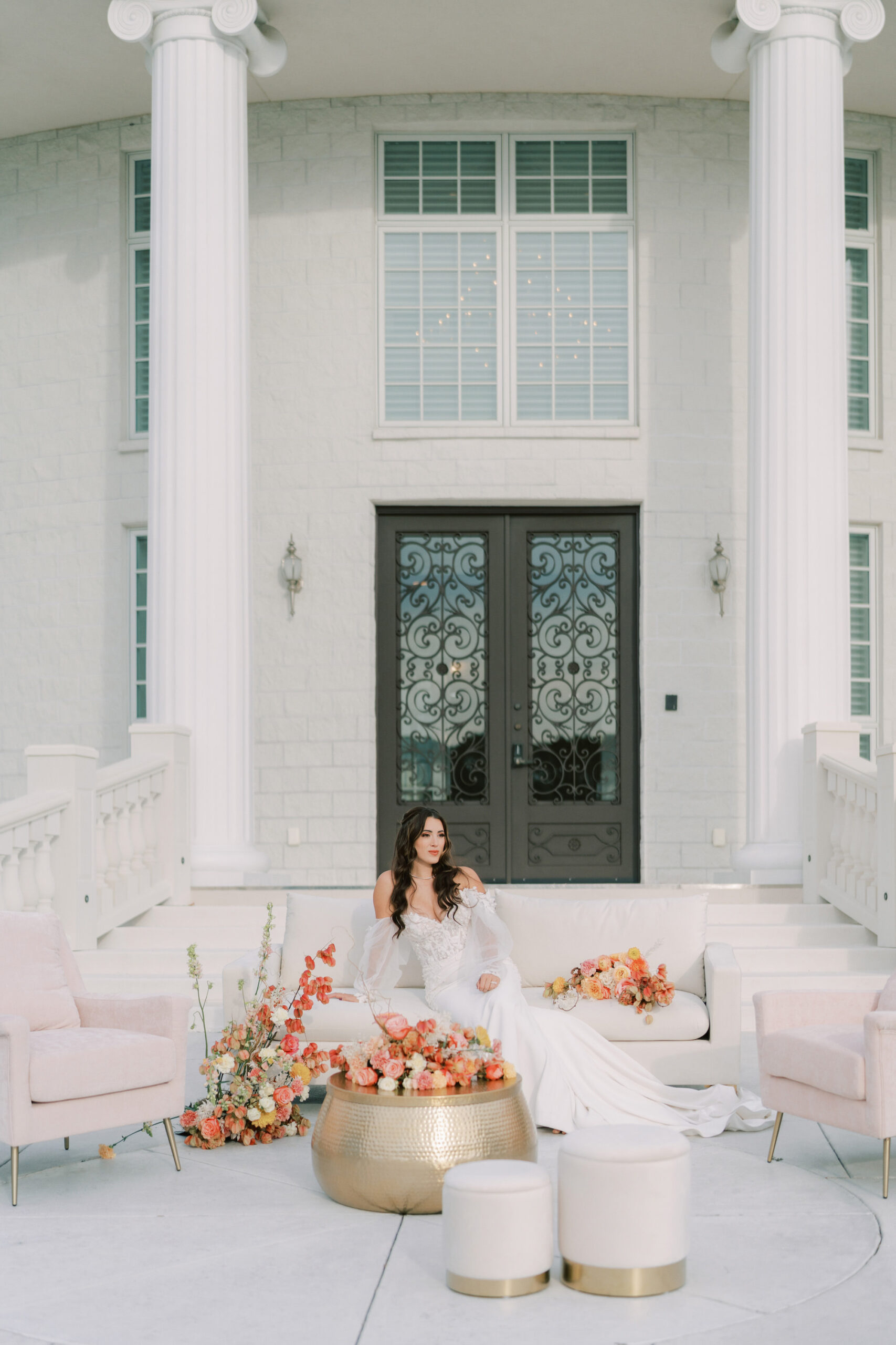 Cream Lounge Cocktail Hour Seating | Neoclassical Architectural Tarpon Springs Wedding Venue Whitehurst Gallery | Planner MDP Events