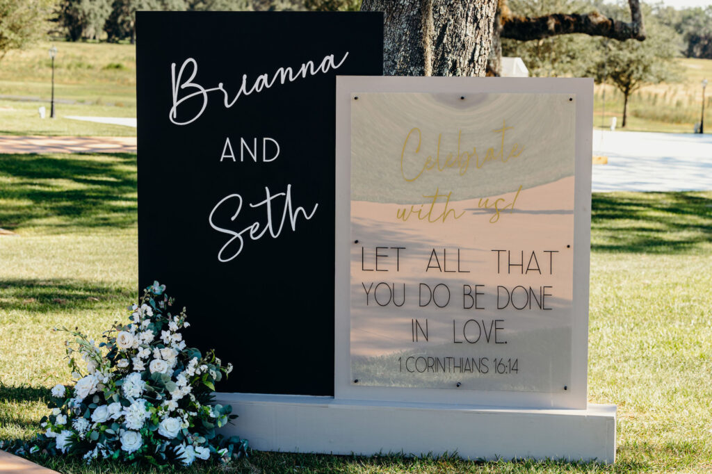 Classic Wedding Signage Inspiration for Reception