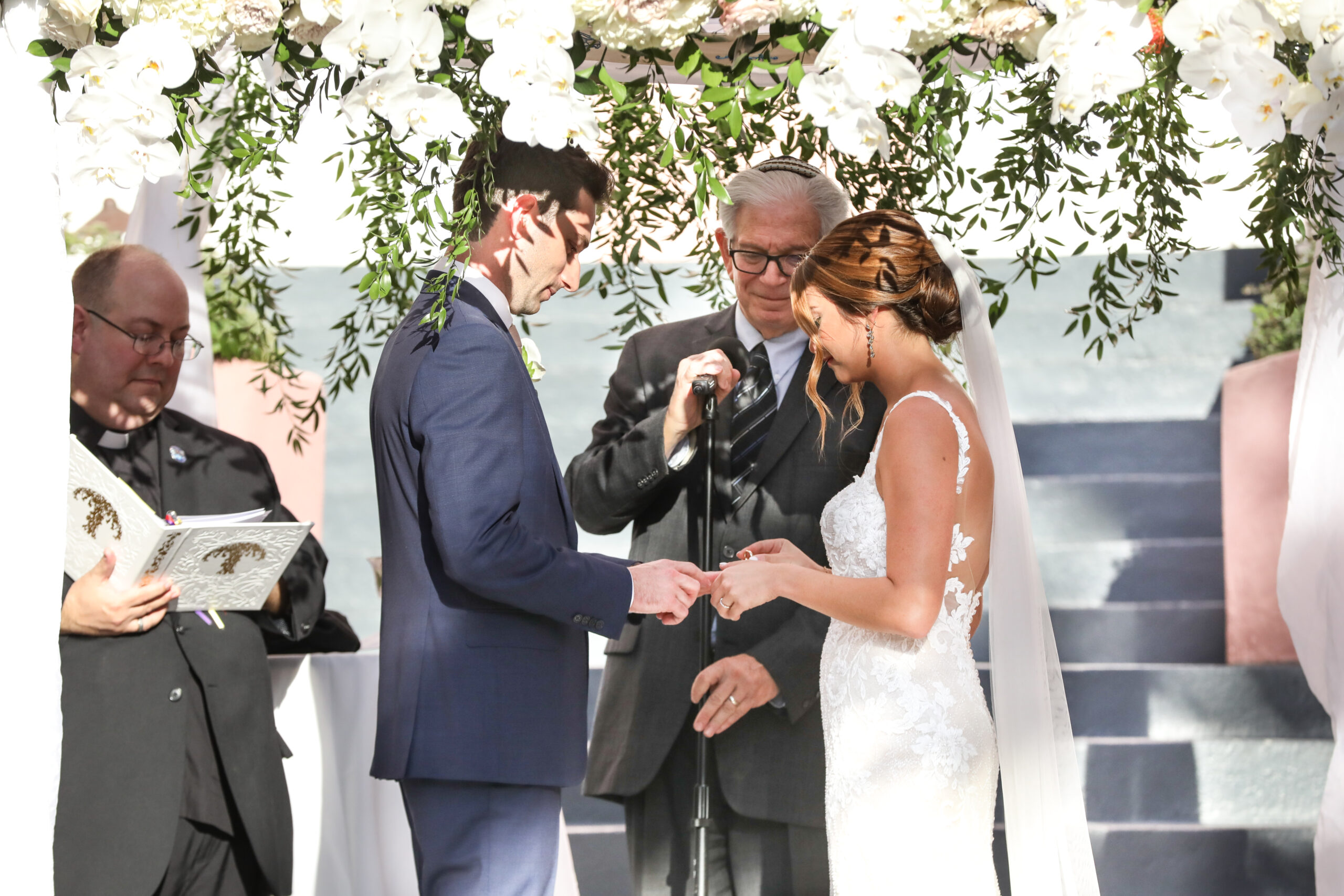 Bride and Groom Jewish Wedding Ceremony Portrait | St Pete Planner Special Moments