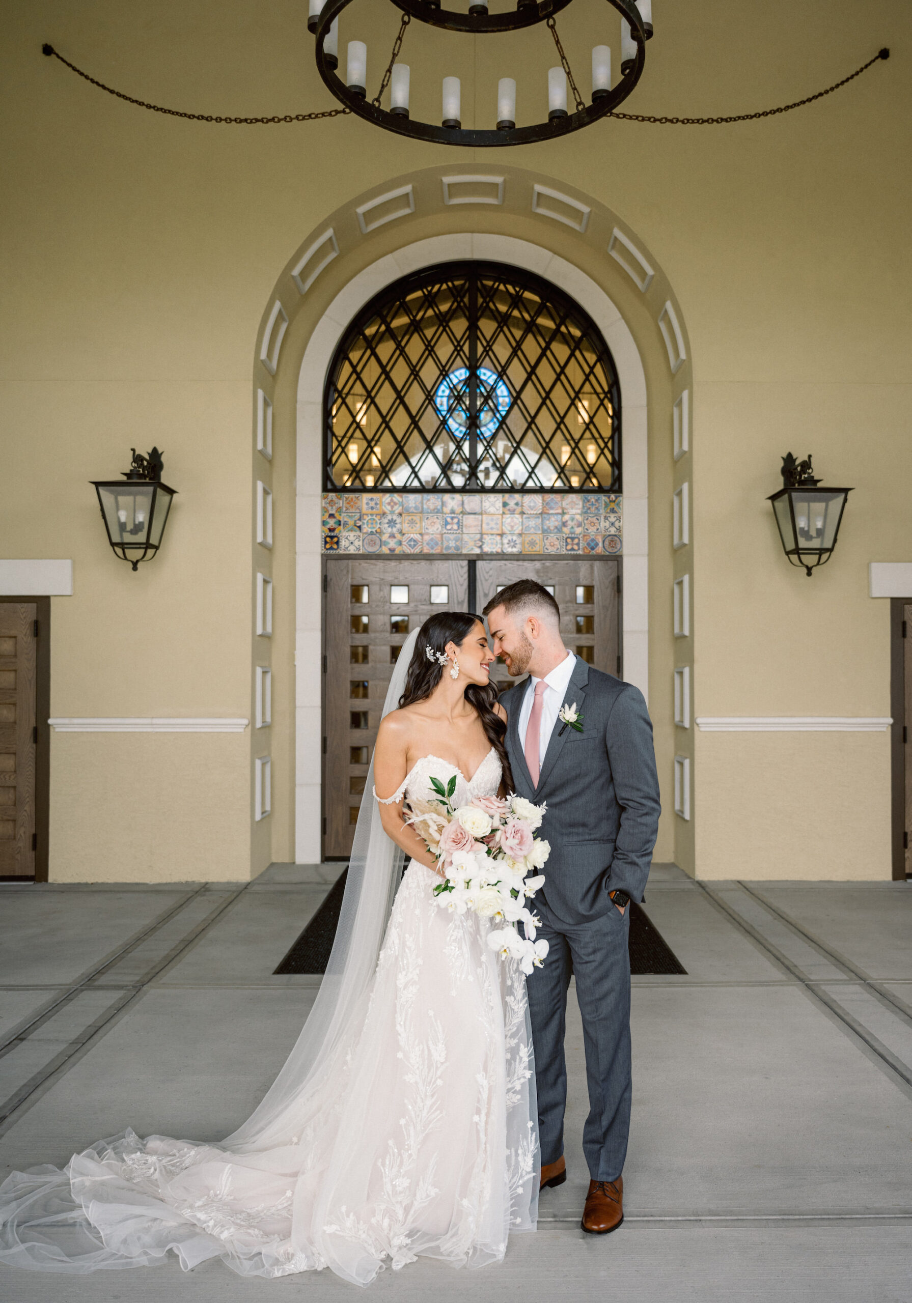 Bride and Groom Wedding Portrait | Tampa Photographer Dewitt for Love