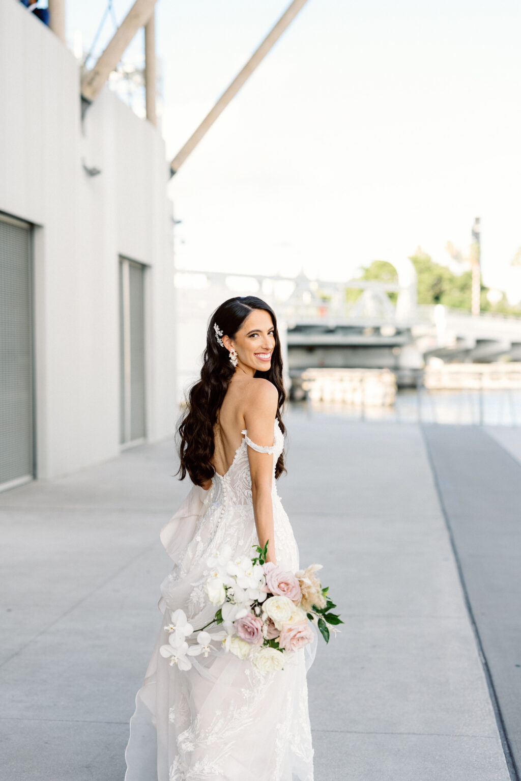 Bridal Glamour Wedding Portrait | Tampa Bay Photographer Dewitt for Love | Videographer J&S Media
