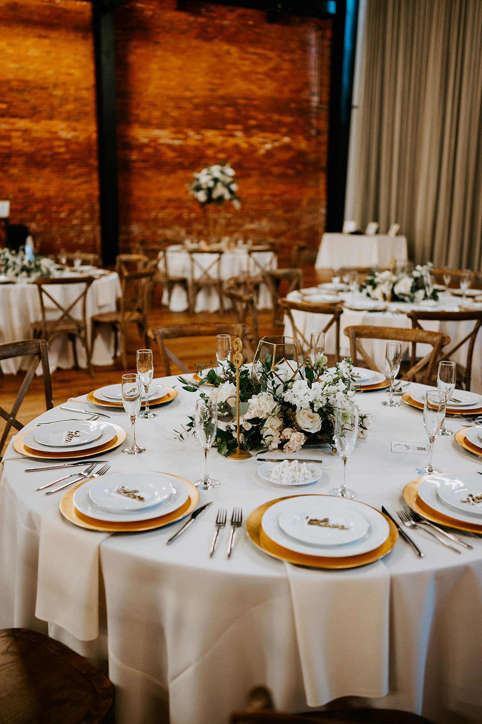Classic Wedding Reception Table Setting Ideas | Gold Chargers | Roses, Snapdragons, Carnation Centerpiece Inspiration