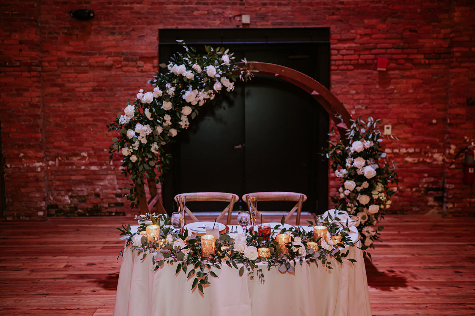Round Arch Sweetheart Table Backdrop | White Roses and Greenery Decor Inspiration