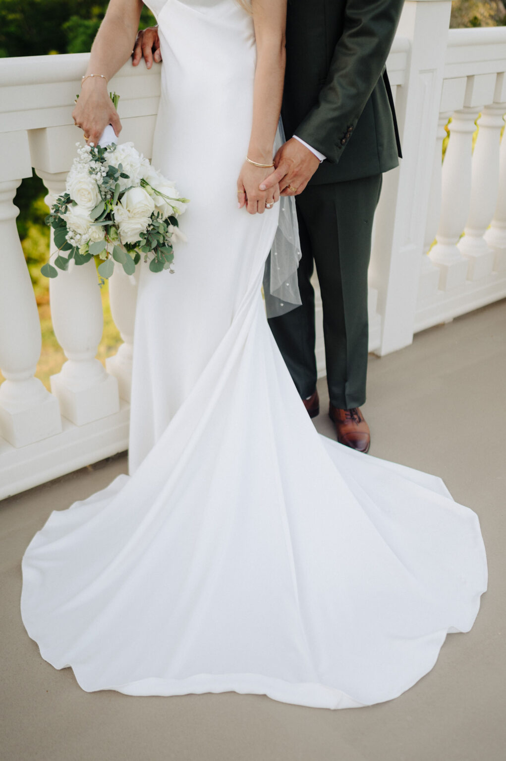 Satin Mermaid Wedding Dress with Knee Length Pearl Embellished Veil Ideas