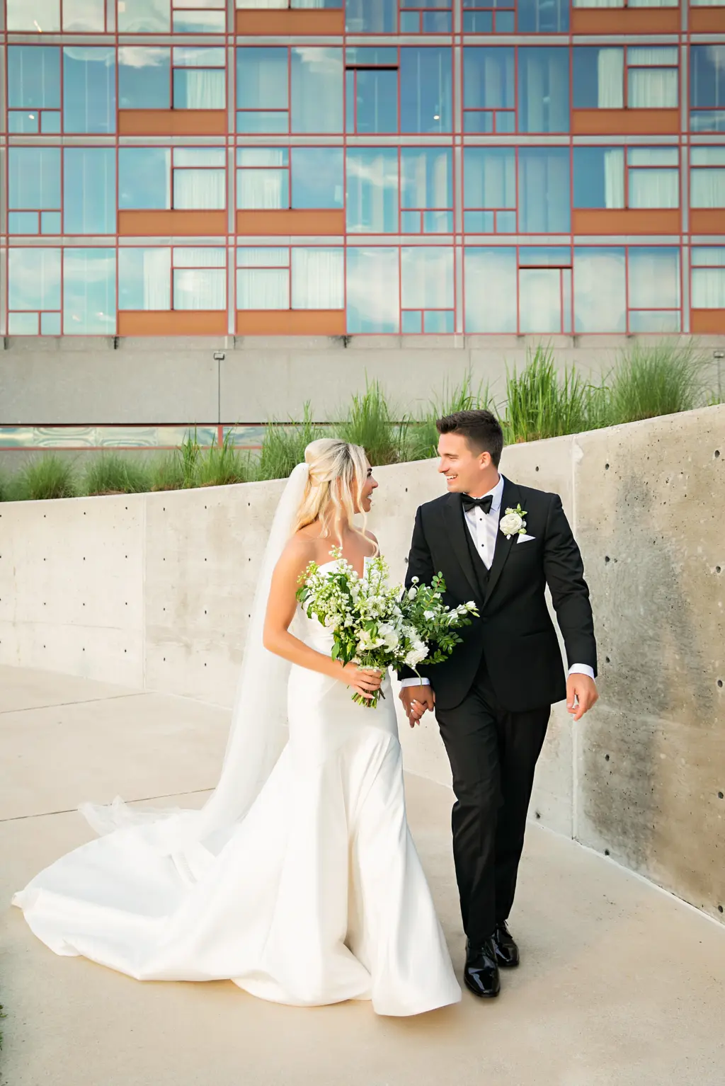 Bride and Groom Just Married Wedding Portrait | Tampa Bay Photographer Limelight Photography