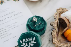 Pear Shaped Diamond Engagement Ring Ideas | Green Velvet Ring Box Inspiration