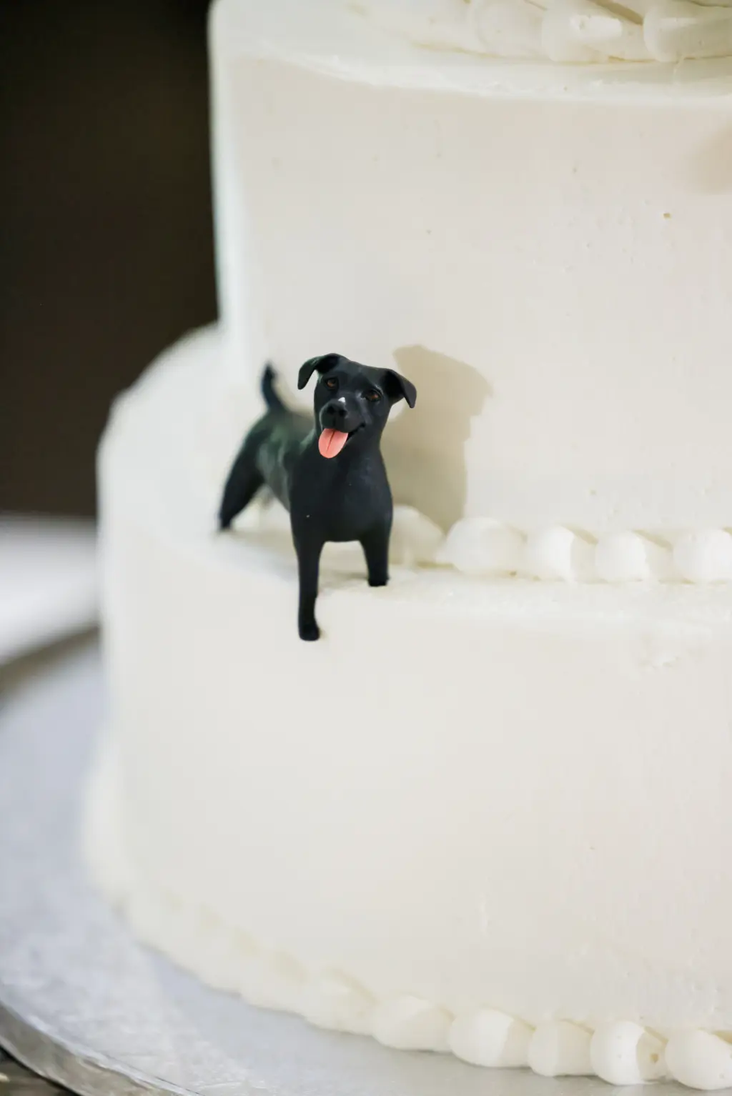 Dog Figure on Wedding Cake Ideas