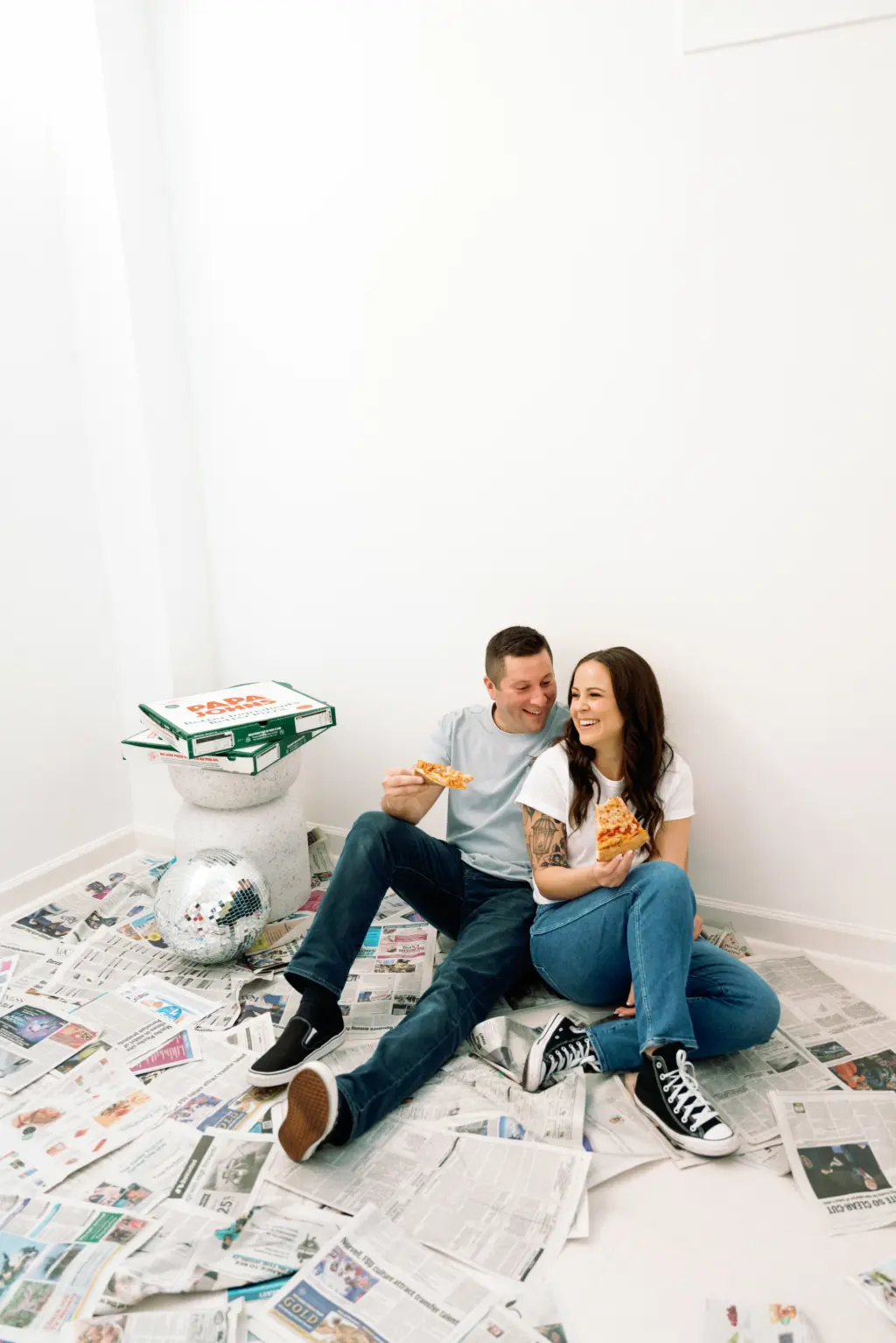 Casual Pizza Engagement Shoot | Tampa Bay Wedding Photographer Dewitt for Love Photography