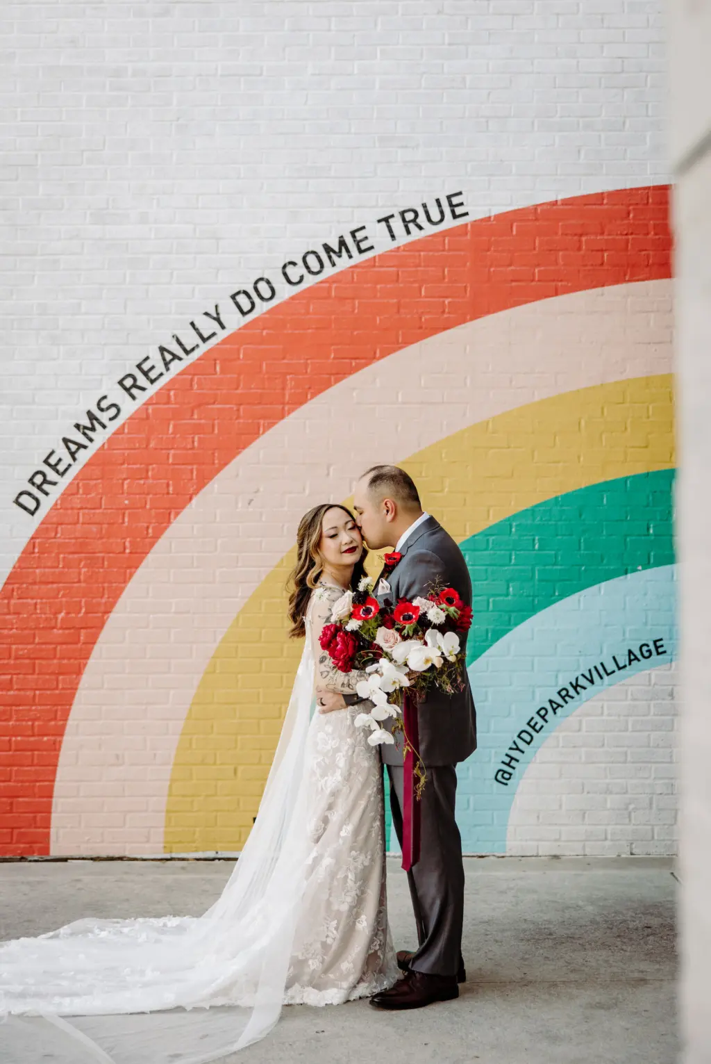 Bride and Groom In Front of Hyde Park Mural Wedding Portrait | Tampa Wedding Planner Wilder Mind Events