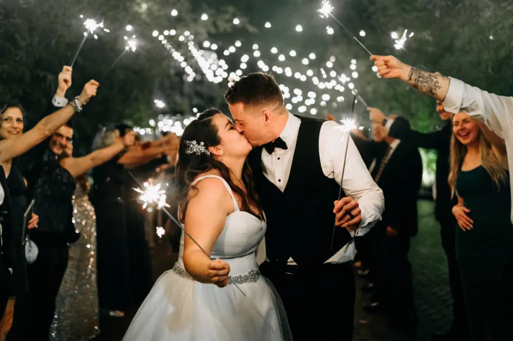 Bride and Groom Sparkler Grand Exit Wedding Portrait | Tampa Photographer Amber McWhorter Photography