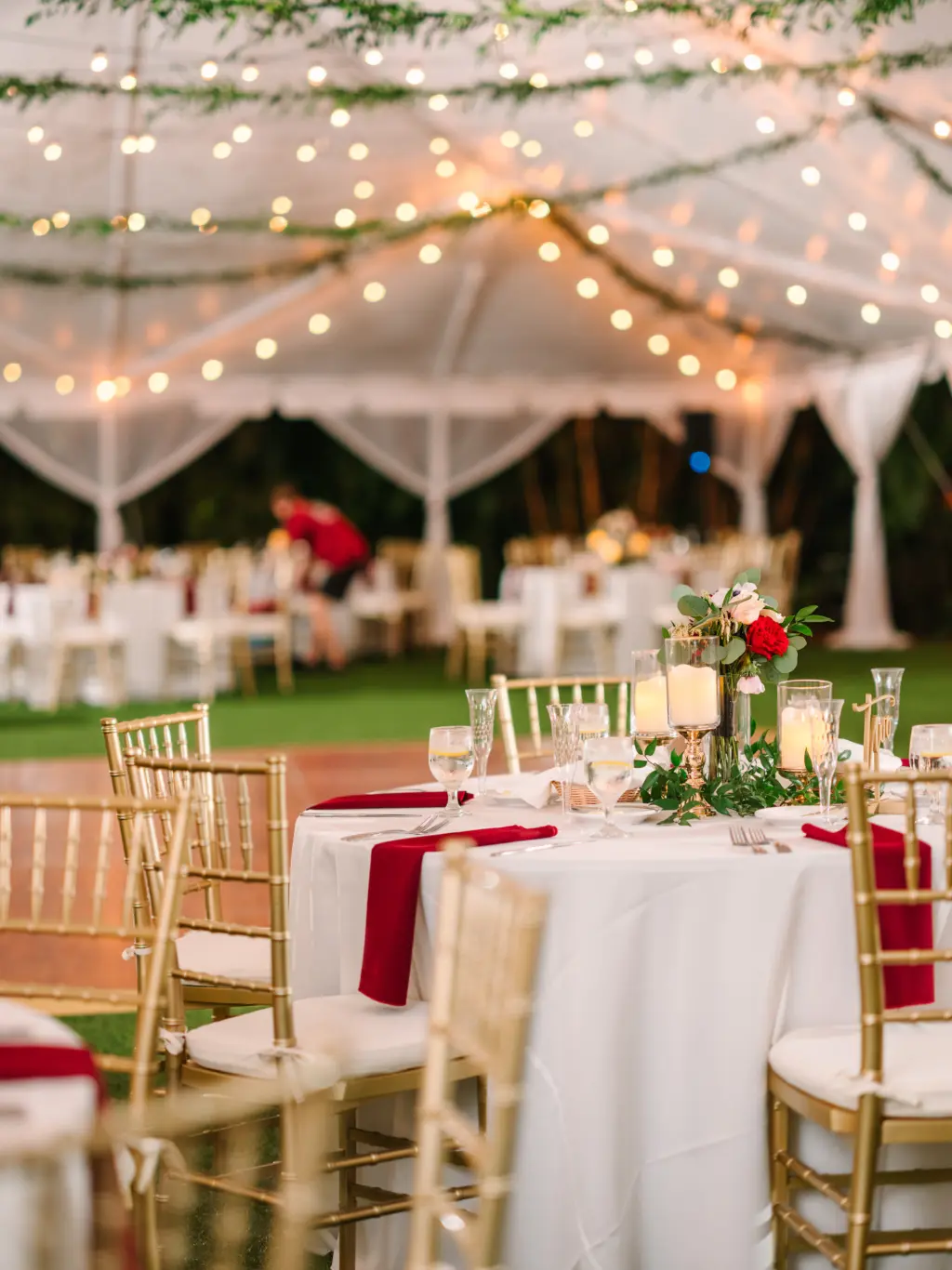 White and Red Christmas Inspired Wedding Reception Decor Ideas | Downtown St. Petersburg Florida Event Venue Sunken Gardens