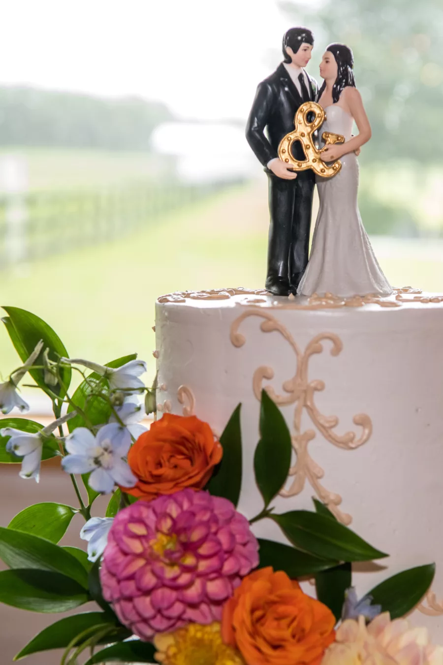 Rustic People Wedding Cake Topper Ideas