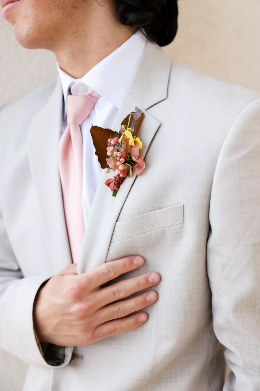 Khaki Groom's Suit with Pink Tie Wedding Attire Ideas