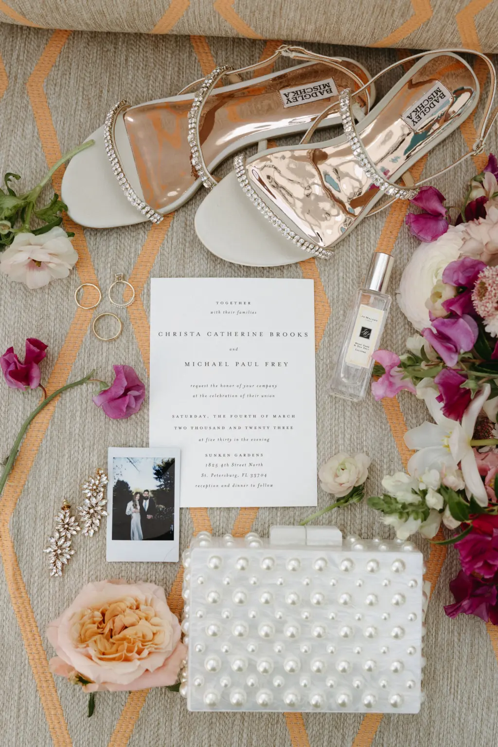 Modern Black and White Wedding Invitation Inspiration | Pearl Clutch Bridal Accessories | Champagne Rhinestone Badgley Mischka Wedding Shoe Ideas