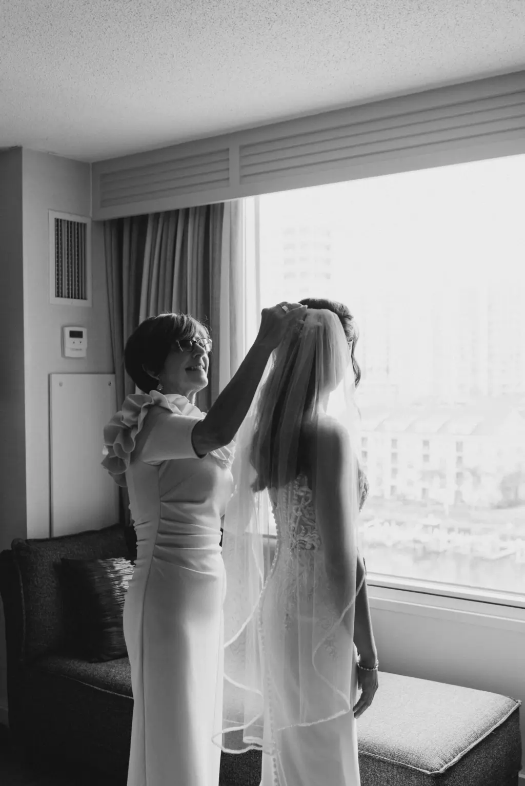 Bride Getting Ready Wedding Portrait | Fingertip Length Veil Ideas | Black and White Bridal Portrait