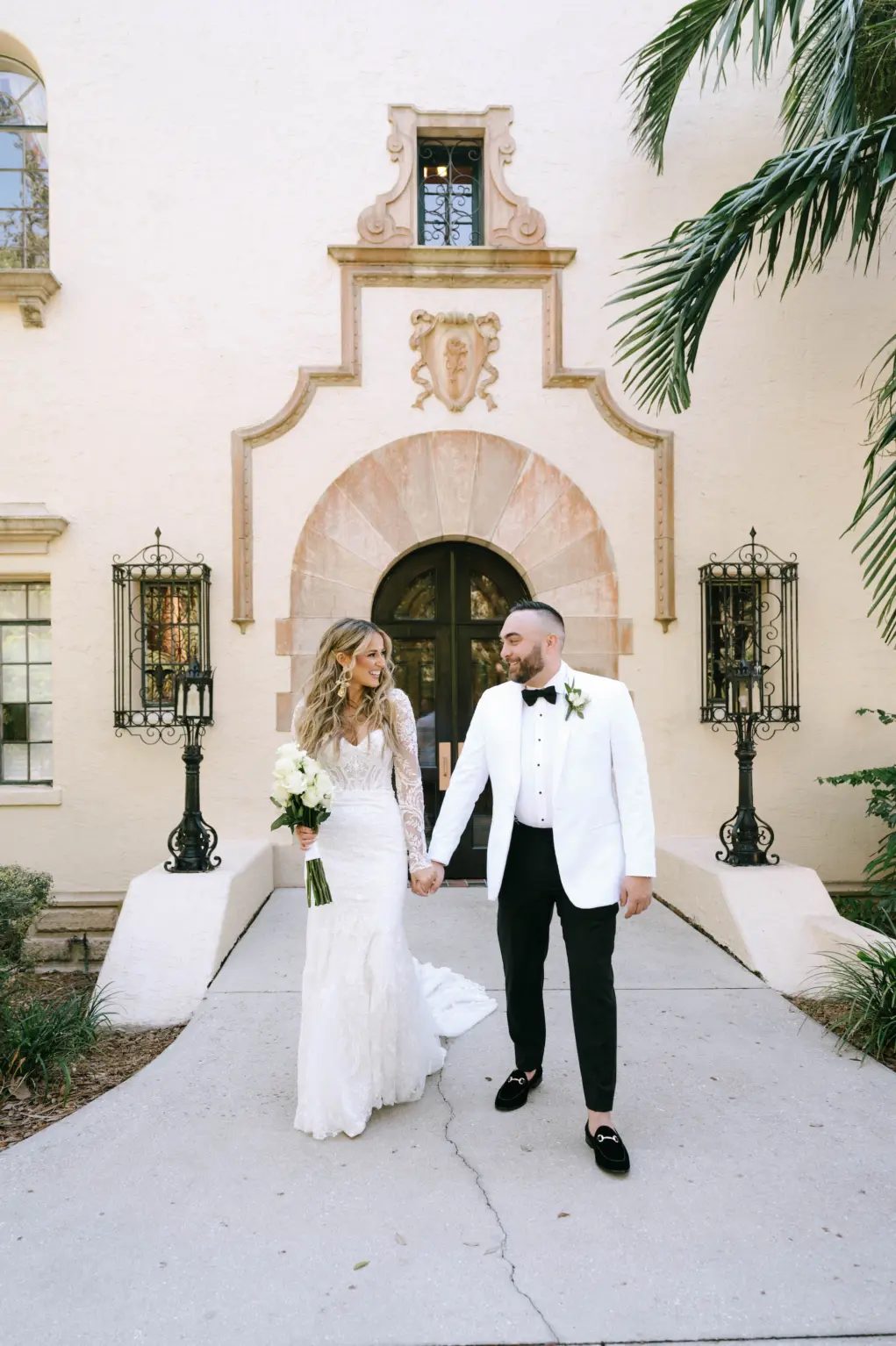 Bride and Groom First Look Wedding Portrait | Sarasota Videographer Shannon Kelly Films | Venue Powel Crosley Estate