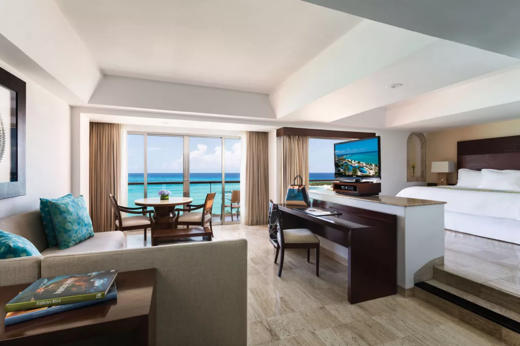 Grand Fiesta Americana Coral Beach Cancun Rooms and Suites