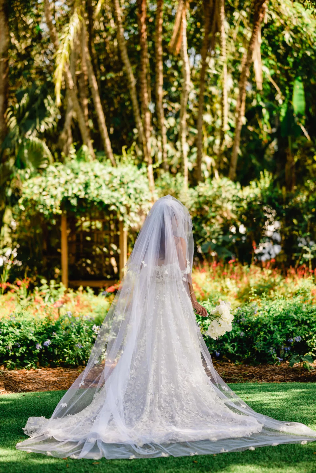 Chapel Length Veil with Flower Appliques | White Removable Off-the-Shoulder Straps, A-Line Floral Applique Wedding Dress Ideas | Tampa Bay Photographer Iyrus Weddings