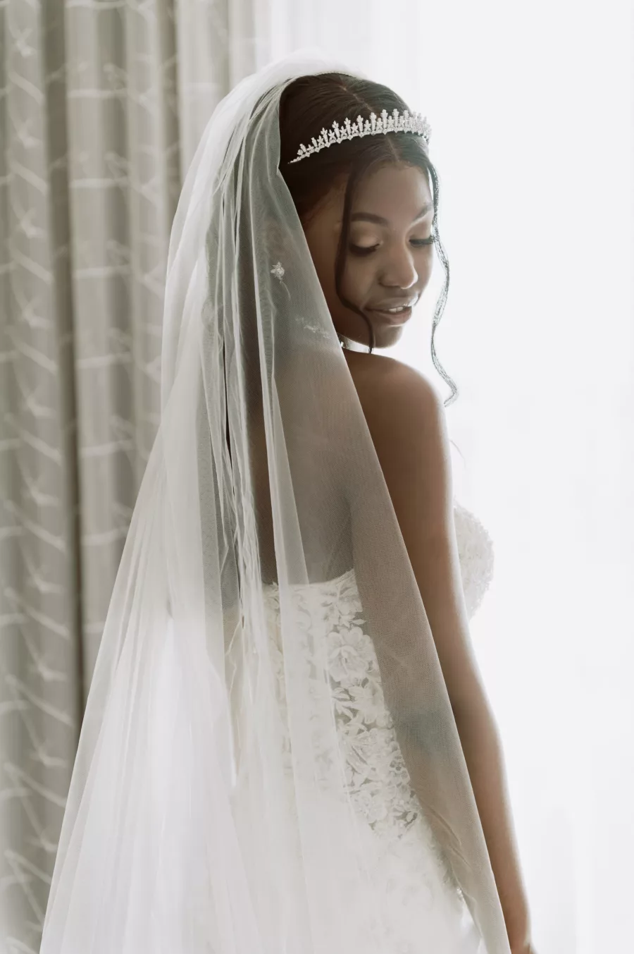 Bride Getting Ready Wedding Portrait | Elegant Diamond Tiara Ideas | White Strapless Lace Fit and Flare Wedding Dress Inspiration