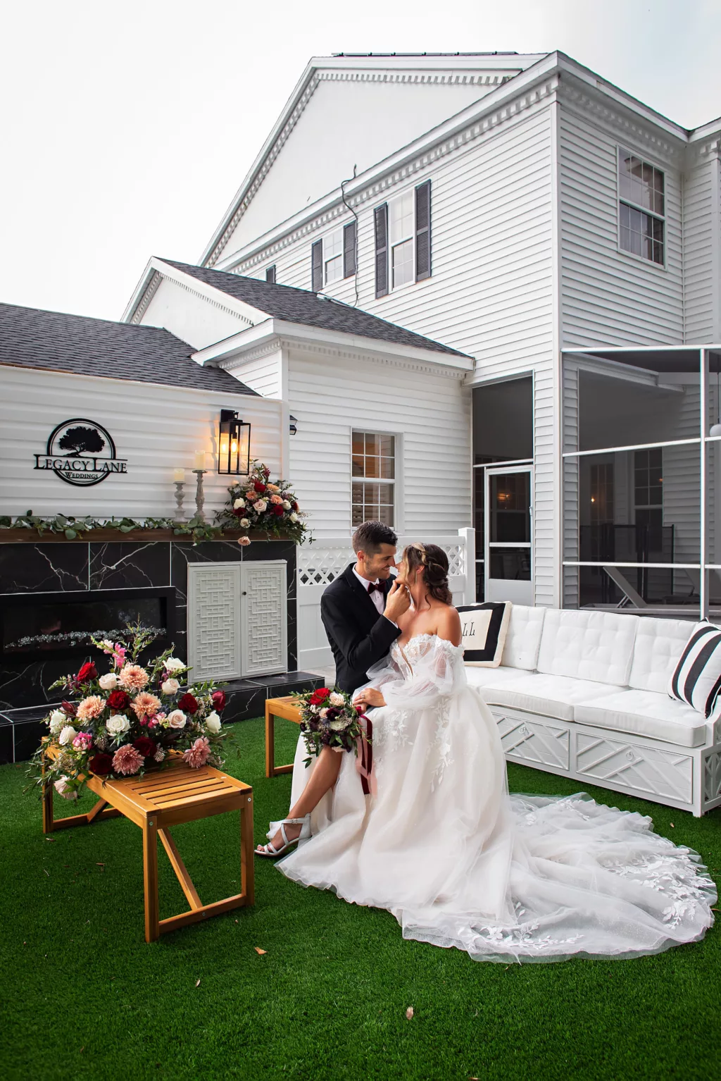 Bride and Groom Cocktail Hour Celebration | Tampa Private Estate Wedding Venue Legacy Lane Weddings