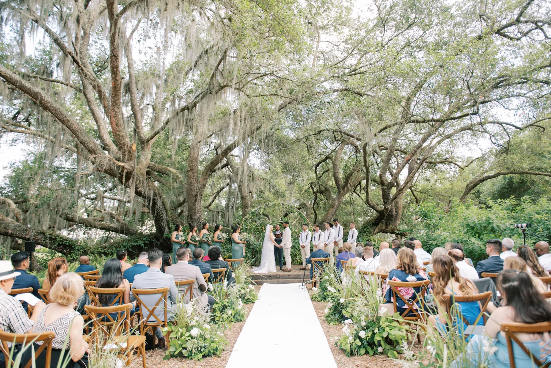 Romantic Wedding Ceremony at the Broken Oak | Tampa Bay Event Venue Mill Pond Estate