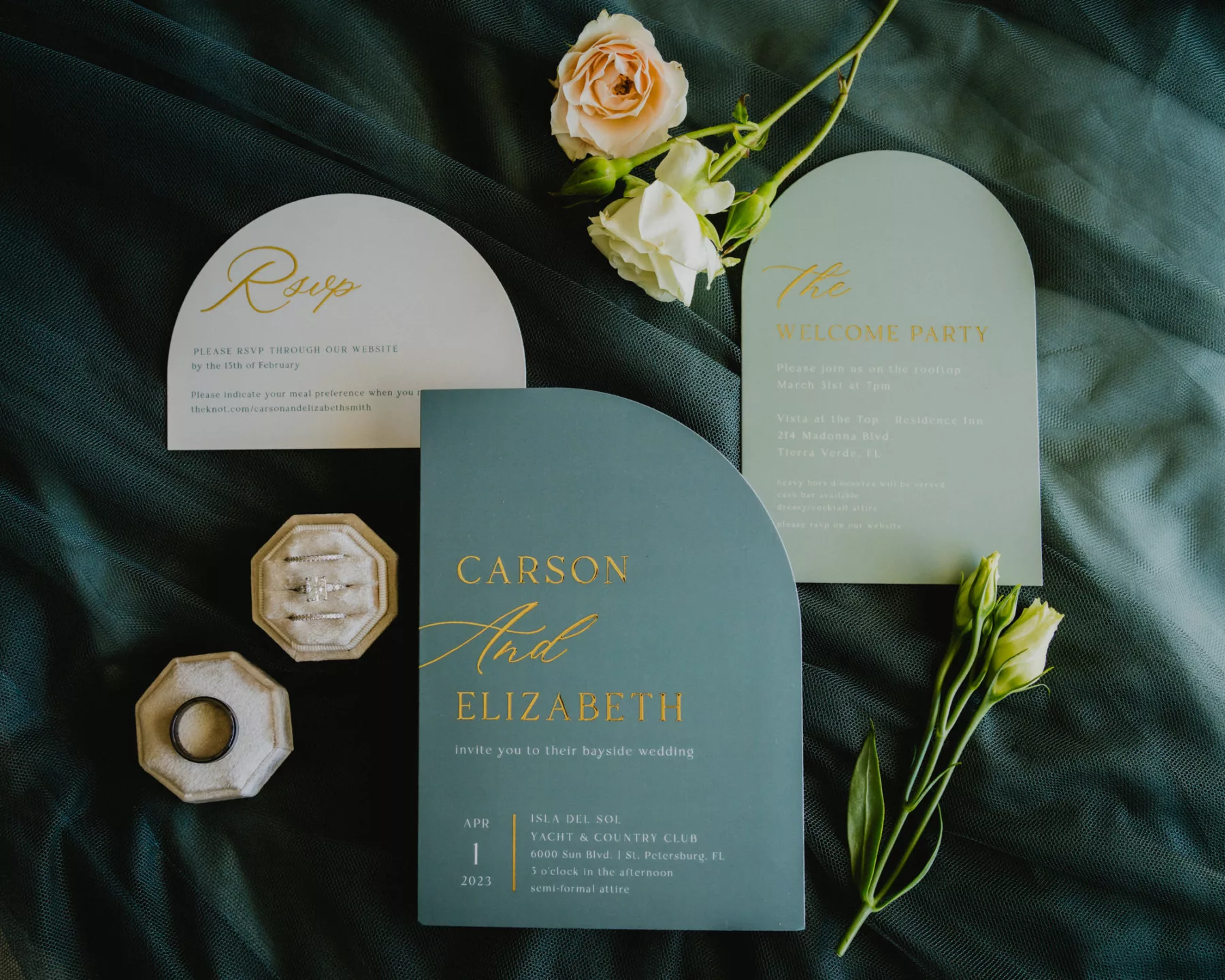 Elegant Green and Gold Arch Wedding Invitation Suite Ideas