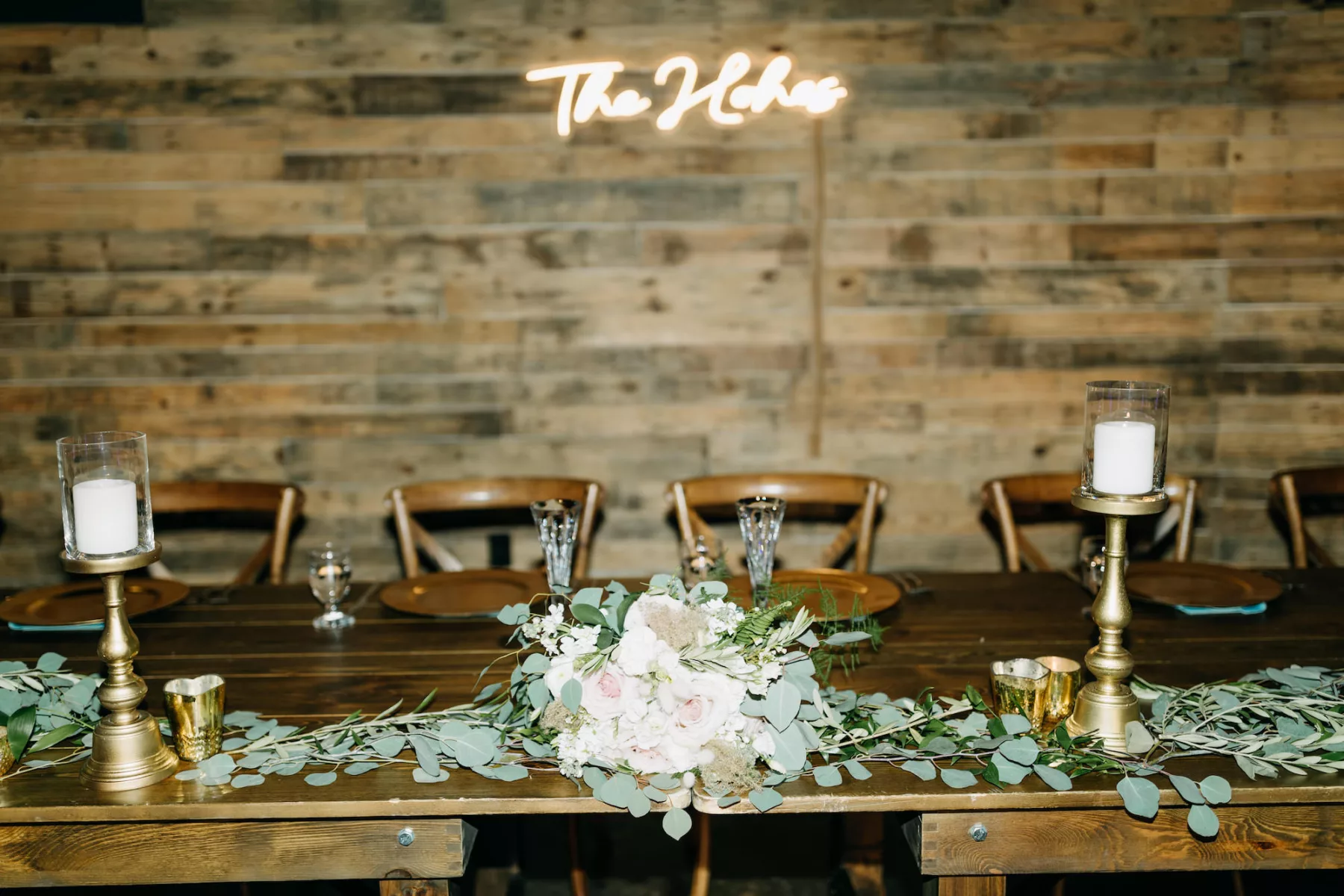 Rustic Fall Beach Wedding Reception Head Table Decor Inspiration | White Roses and Greenery Garland
