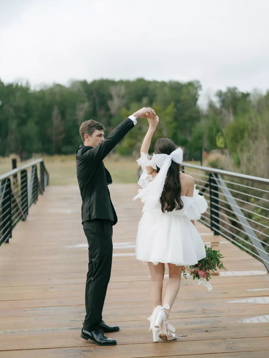 Bride and Groom Dancing on the Bridge Wedding Portrait | Tampa Bay Photographer Amber Yonker Photography