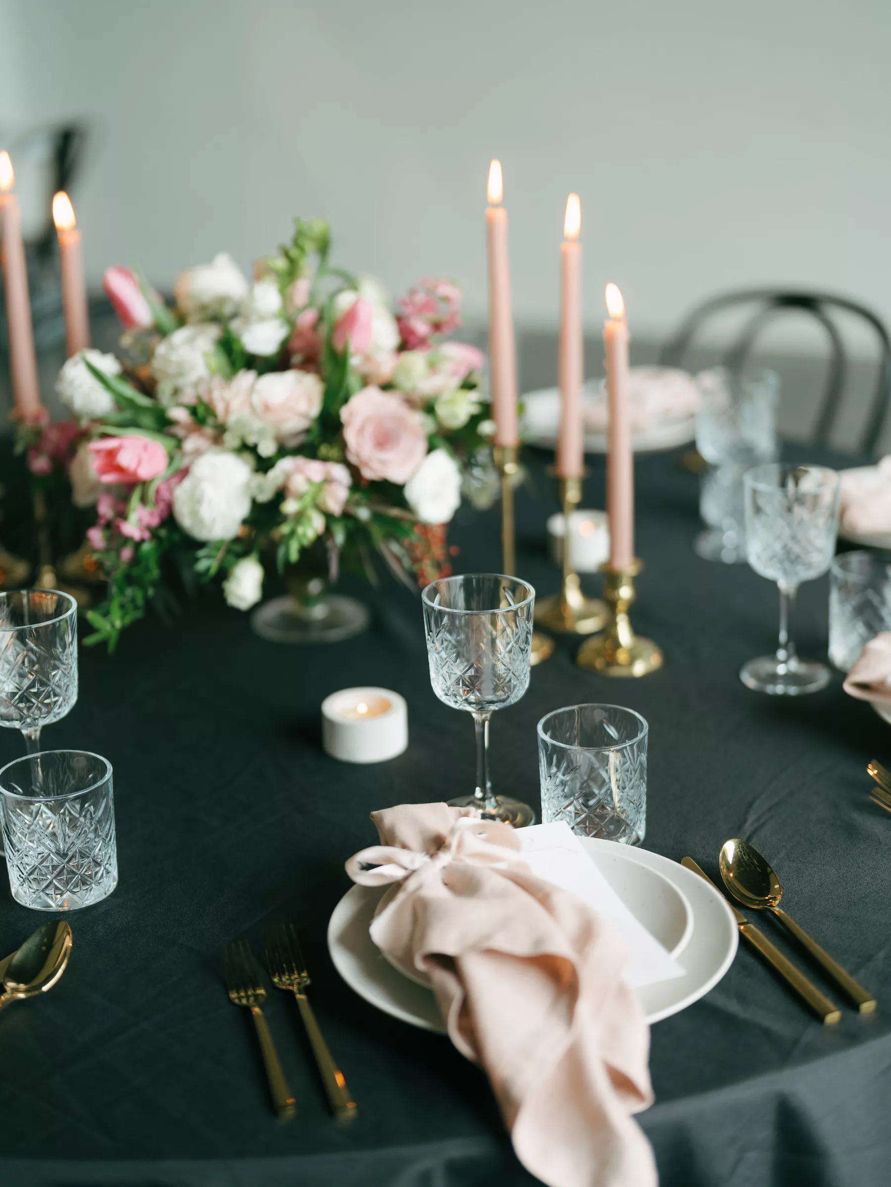 Romantic Blush Pink and Black Wedding Reception Tablescape Place Setting Ideas