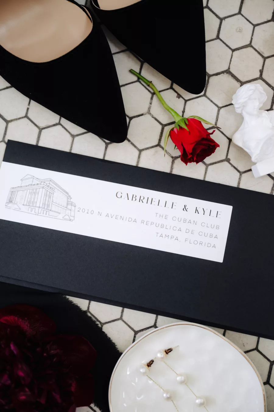 Modern Black and White Italian Wedding Invitation Suite Ideas
